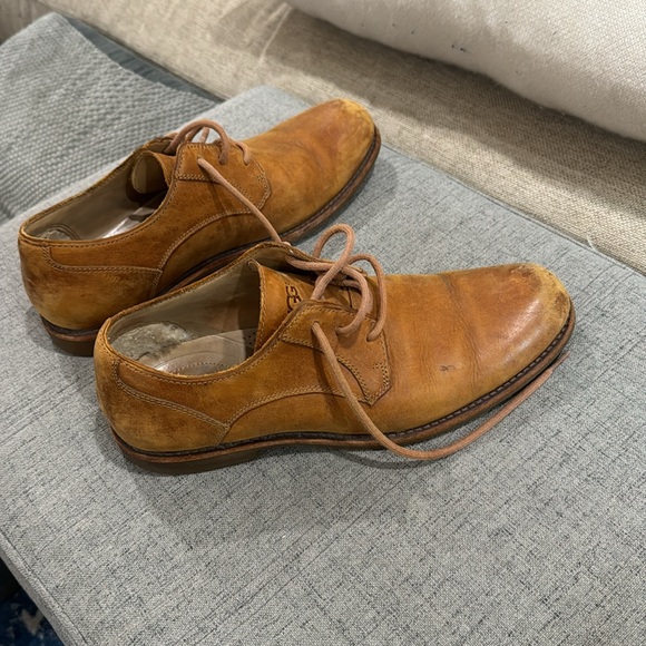 Ugg shoes in brown with shearling heel liner size 8 - Picture 3 of 7